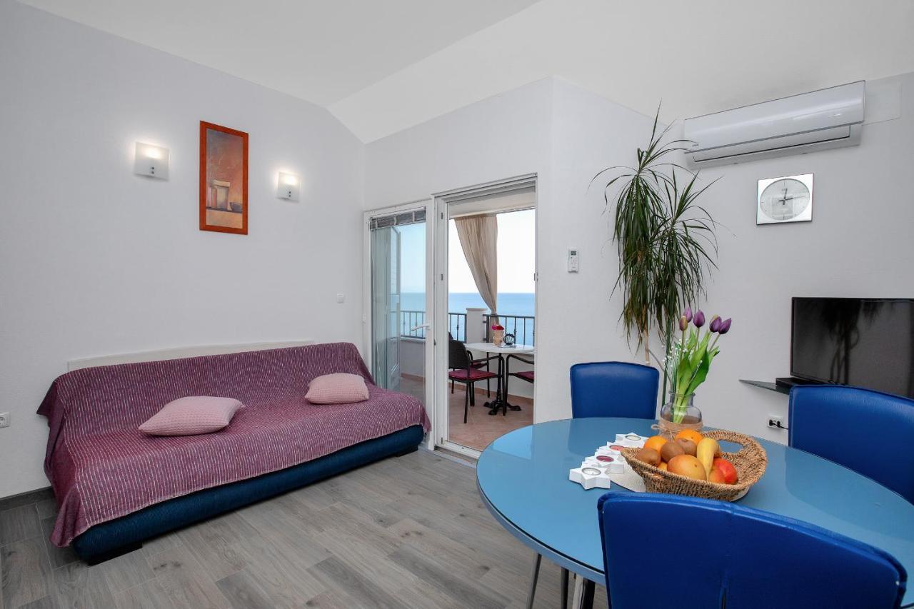 Apartman Toni ตราสนิสเซ ภายนอก รูปภาพ