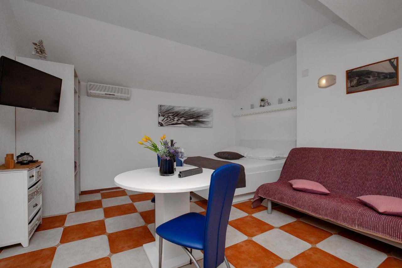 Apartman Toni Apartment ตราสนิสเซ ภายนอก รูปภาพ