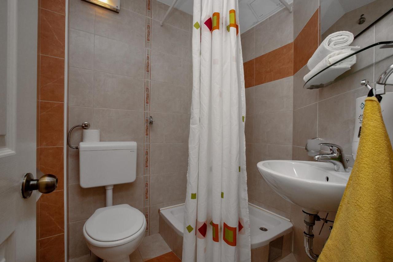 Apartman Toni Apartment ตราสนิสเซ ภายนอก รูปภาพ